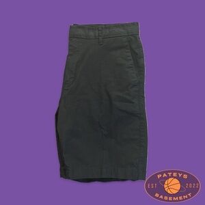 Calvin Klein Chino Shorts (33)